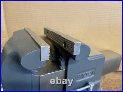 NOS Wilton Cast Iron Bench Shop Vise 8 Jaw Swivel Base