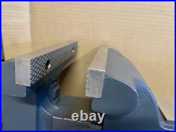 NOS Wilton Cast Iron Bench Shop Vise 8 Jaw Swivel Base