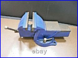 New- Irwin 6 Bench Vise, Swivel Base