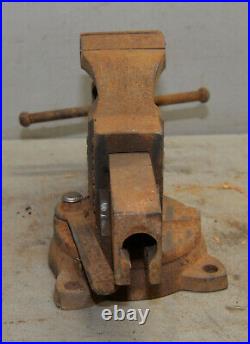 Parker 937-1/2 swivel base bench vise machinist tool 3 1/2 jaw collectible