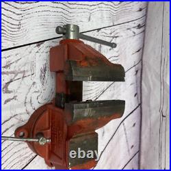 RIDGID 5000R 5 Bench Vise Pipe Jaw Swivel Base nice condition USA