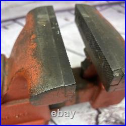 RIDGID 5000R 5 Bench Vise Pipe Jaw Swivel Base nice condition USA