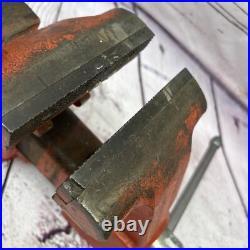 RIDGID 5000R 5 Bench Vise Pipe Jaw Swivel Base nice condition USA