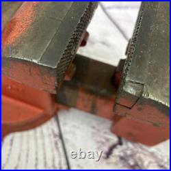 RIDGID 5000R 5 Bench Vise Pipe Jaw Swivel Base nice condition USA