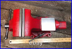 Rare Mac Tools 5-1/2 Bench Vise with Swivel Base & Pipe Jaws Never Used