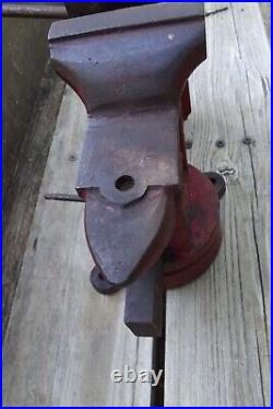 Rare Vintage Champion No. 4 Bench Vise with Anvil & Swivel Base 4 inch Wide Jaws