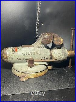 Rare Vintage Wilton Vise Toddler 2.5 1953 Original Paint/Decal With Swivel Base