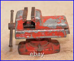 Rare Wilton 1125-9 vise 2 1/4 jaw baby red vise 344-1 swivel base collectible