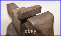 Rare Yost 203 1/2 swivel base bench vise collectible blacksmith knife maker V1