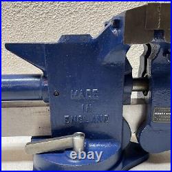 Record Heavy-Duty Vise Model 75 5 1/4 Jaw Width Swivel Base Fibre Grips