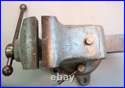 Reed Mfg Co. No. 404 1/2 Vise With Swivel Base And Swivel Jaw Excellent