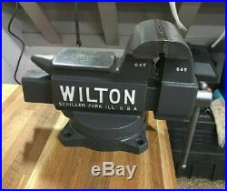 Refurbished Vintage USA 5 Wilton 645 Workbench Vise with Pipe Jaws & Swivel Base