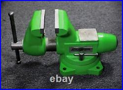 Snap On 1760 Bench Vise 6 Jaws n Pipe Jaws 360 Swivel Base 62 LBS Wilton Bullet