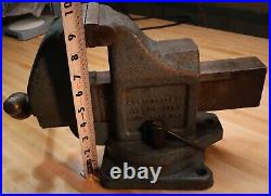 Starrett Athol 923 1/2 Bench Vise Variety of New Jaws Excellent