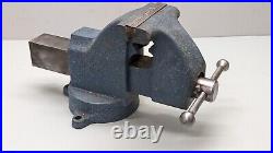 Starrett No 015, 5 Machinist Bench Vise with Swivel Base