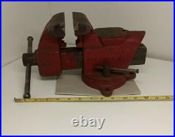 VINTAGE BIG COLUMBIAN D44-M3 4 Bench Vise With Swivel Base USA