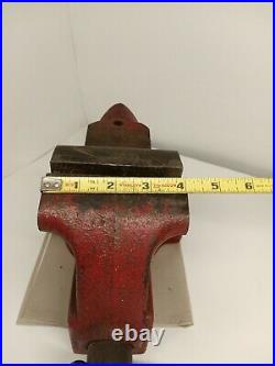 VINTAGE BIG COLUMBIAN D44-M3 4 Bench Vise With Swivel Base USA