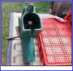 VINTAGE COLE VISE with SWIVEL BASE PIPE JAWS BLACKSMITH NO. 11 GREAT
