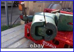 VINTAGE COLE VISE with SWIVEL BASE PIPE JAWS BLACKSMITH NO. 11 GREAT