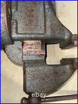 VINTAGE L. S. STARRETT 924 Athol Swivel Base Bench Vise