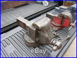 VINTAGE REED BENCH VISE with Swivel Base 4 1/2 inch jaws