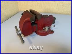 VINTAGE STARRETT SWIVEL BASE VISE # 013 1/2 ATHOL MASS / Great Shape / Red