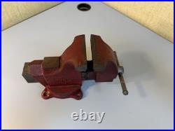 VINTAGE STARRETT SWIVEL BASE VISE # 013 1/2 ATHOL MASS / Great Shape / Red