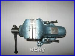 VINTAGE Wilton Baby Bullet #820 Chicago Vise with Raised Anvil & Swivel Base