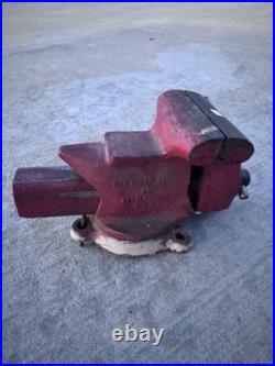 VTG Ridge Tool Co RIDGID 500-R 5 Jaw Swivel Base Bench Utility Vise Anvil Top