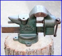 VTG Rock Island 505A Swivel Base Anvil Bench Vise 4 Jaws Green 27Lbs, Nice Tool