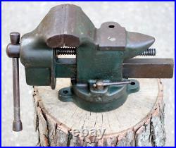 VTG Rock Island 505A Swivel Base Anvil Bench Vise 4 Jaws Green 27Lbs, Nice Tool