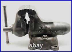 Vintage 4.5 Wilton C1 Bullet Vise with Swivel Base (INV K779)