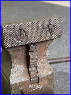 Vintage American Scale 3-1/2 Combination Swivel Base Vise All Original USA