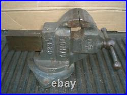 Vintage Athol No. 623 1/2 Bench Vise 3 1/2 Jaws Swivel Base