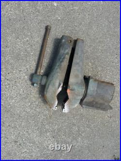Vintage COLE TOOL MFG Blacksmith Vise No 11 Anvil Forge Swivel Base Machinist