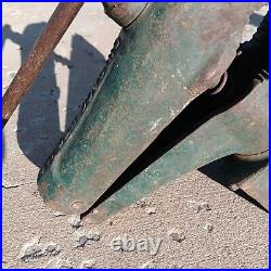 Vintage COLE TOOL MFG Blacksmith Vise No 11 Anvil Forge Swivel Base Machinist