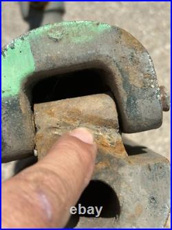 Vintage COLE TOOL MFG Blacksmith Vise No 11 Anvil Forge Swivel Base Machinist