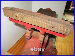 Vintage COLUMBIAN D45-M5 Swivel Base Bench Vise With5-1/2 Jaws withAnvil Horn -USA