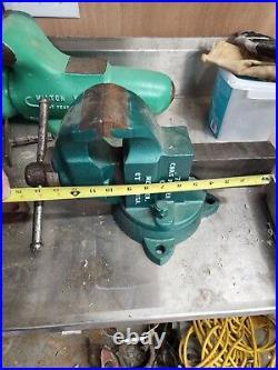 Vintage Charles Parker #973 1/2 Swivel Base Bench Vise