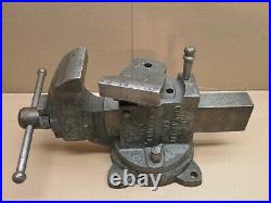 Vintage Chas Parker Swivel Base Bench Vise Swivel Jaw Model 383 1/2 3.5 Jaws