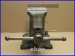 Vintage Chas Parker Swivel Base Bench Vise Swivel Jaw Model 383 1/2 3.5 Jaws