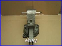 Vintage Chas Parker Swivel Base Bench Vise Swivel Jaw Model 383 1/2 3.5 Jaws