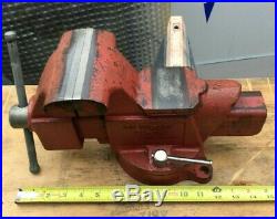Vintage Columbian 5 Bench Vise With Swivel Base And Pipe Jaw Made In USA