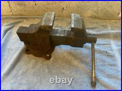 Vintage Columbian Bench Vise, 4 Jaws, with Swivel Base, Heavy Duty No 604