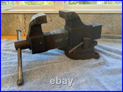 Vintage Columbian Bench Vise, 4 Jaws, with Swivel Base, Heavy Duty No 604
