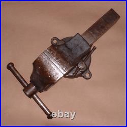 Vintage Columbian Bench Vise No. 603-1/2 withSwivel Base and 3-1/2 Jaws (33 lbs.)