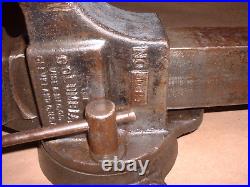 Vintage Columbian Bench Vise No. 603-1/2 withSwivel Base and 3-1/2 Jaws (33 lbs.)