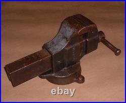 Vintage Columbian Bench Vise No. 603-1/2 withSwivel Base and 3-1/2 Jaws (33 lbs.)