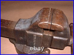 Vintage Columbian Bench Vise No. 603-1/2 withSwivel Base and 3-1/2 Jaws (33 lbs.)