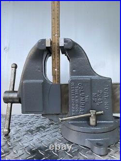 Vintage Columbian Bench Vise With Swivel Base Made In USA